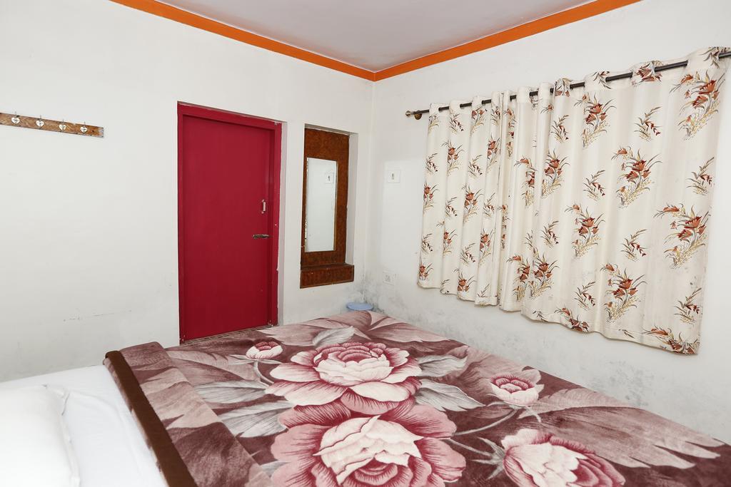 Hotel Sri Balaji Ooty Cameră foto