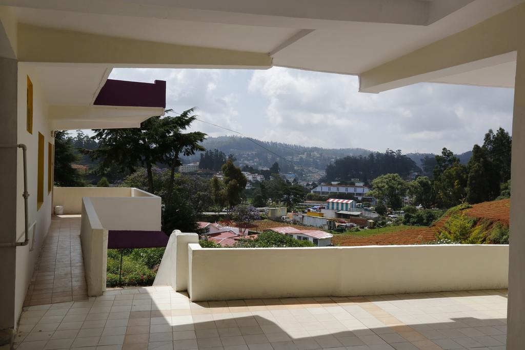 Hotel Sri Balaji Ooty Exterior foto