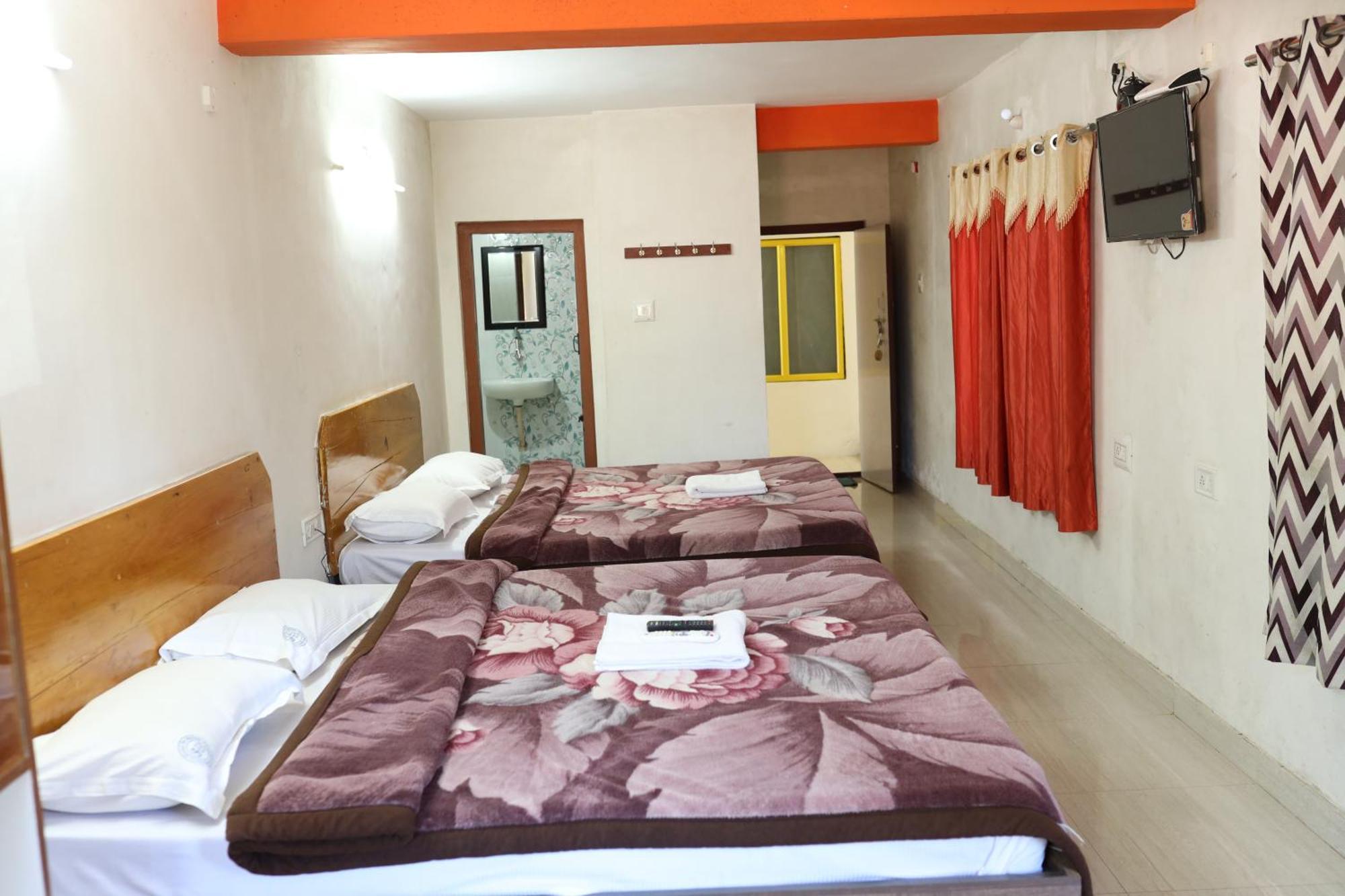 Hotel Sri Balaji Ooty Exterior foto