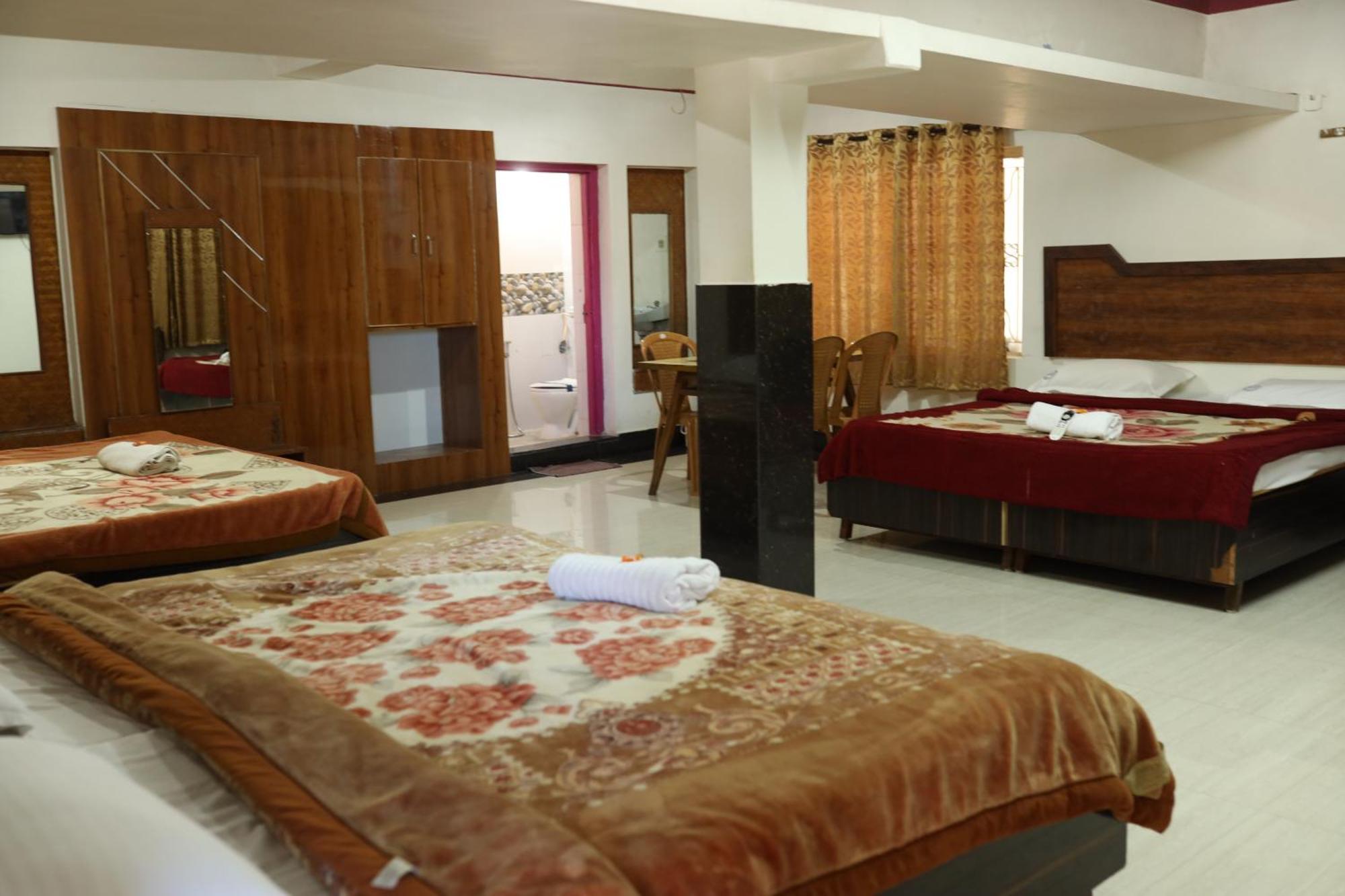 Hotel Sri Balaji Ooty Exterior foto